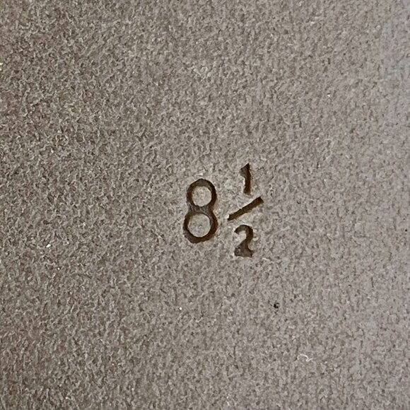 Old Navy Womens Beige Slip On Pointed Toe Strap Embossed Flat Size 8.5 Mules - Picture 9 of 10